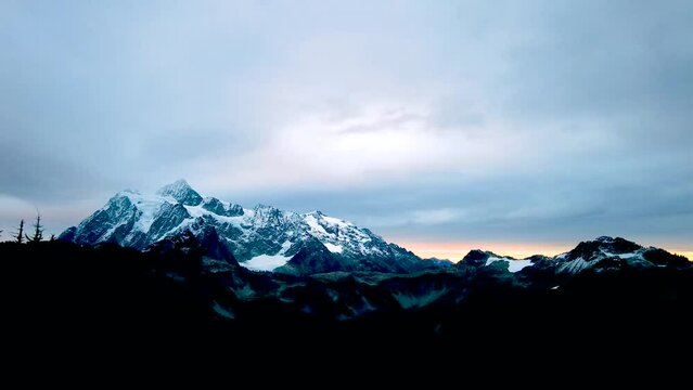 Mt Shuksan Early Morning Sunrise Timelapse