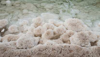 Fototapeta na wymiar amazing salt deposits on the shore of Dead Sea, Jordan