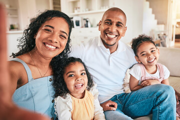 Obraz premium Happy family, portrait and smile for selfie, photo or profile picture on a sofa in their home. Love, face and photograph pf children with parents in a living room, excited and bonding on the weekend