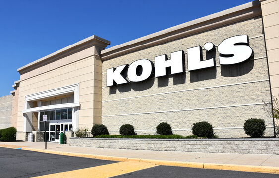 Kohl's Department Store Building, Manassas, VA, USA