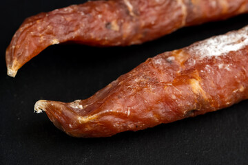 Dried chicken sausage with dried tomatoes