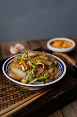 Clear Noodles in Chili Sauce(chuanbeiliangfen),Bean jelly,make of Platostoma palustre (Blume) and Rice and Sweet Potato Flour,Sichuan street snacks,Chinese food