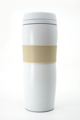 뚜껑이 있는 흰색 텀블러