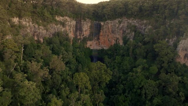 Purling Brook Falls filmed with a Drone going forward, Australia