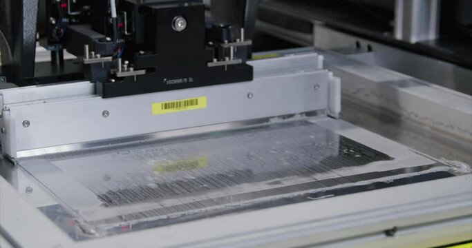 pcb solder paste application detail in automatic line
