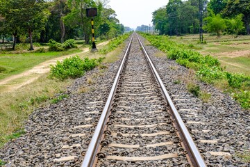 Fototapeta premium railroad tracks in the countryside