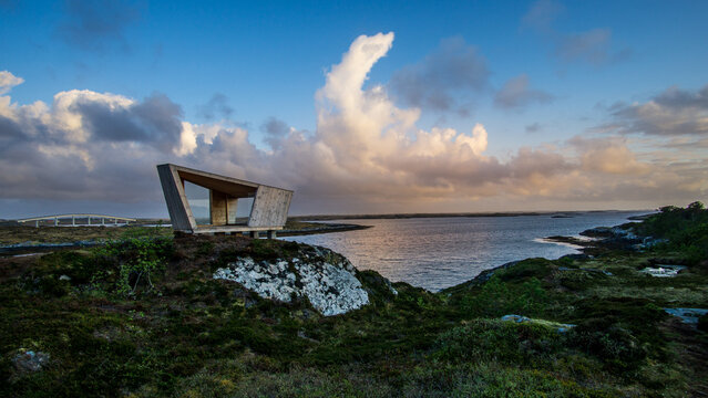 Viewpoint at the ocean
