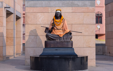 12-foot high statue of Adi Shankaracharya made of chlorite schist, and weighing 35 tons, installed in Kashi Vishwanath temple in Varanasi.