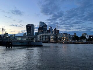 Fototapeta na wymiar London City skyline at sunset