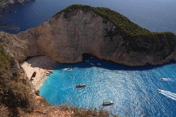 紅の豚の舞台、ギリシャ・ザキントス島のナヴァイオビーチ