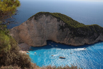 紅の豚の舞台、ギリシャ・ザキントス島のナヴァイオビーチ