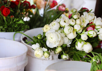 white ranunculus bouquet 