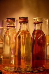 botellas pequeñas de licor 