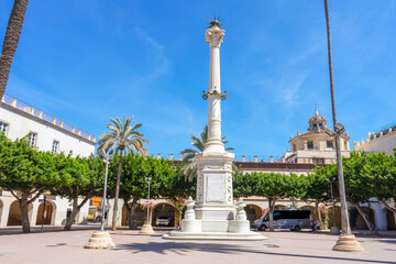 Fototapeta na wymiar Monument to the Martyrs of Freedom (monumento a los Coloraos o Pingurucho) in Almeria, Spain on March 19, 2023