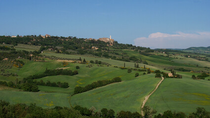 Fototapeta na wymiar Picturesque hilly landscape overlooking Pienza, Tuscany, Italy
