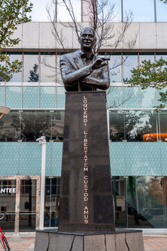 Statue of Pim Fortuyn, a Dutch politician, Rotterdam, NL