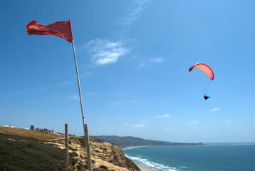 paragliders at Torrey Pines gliderport in La Jolla California