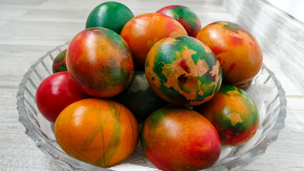 A very beautiful easter eggs in a tray.