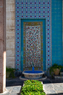 Tomb of Saadi Shirazi, Fars, Iran