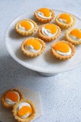 Orange fruit pie 