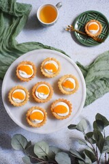 Orange fruit pie 