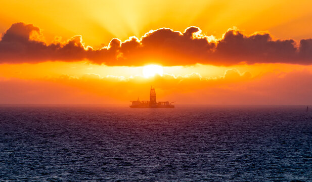 Drill ship in the Gulf of Mexico