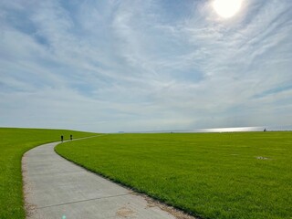 Eine Fahrradtour entlang des Meeres