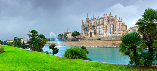 impressive panoramic view of the historic part of the old town Palma de Mallorca, the marine park and Cathedral La Seu or Palma Cathedral - pearl of the spanish Balearic Island, off season in Spain © Sodel Vladyslav
