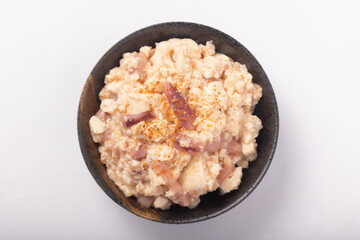 豆腐とイカの塩辛の和え物