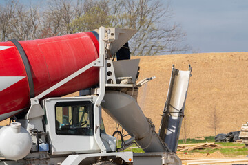 automobile concrete mixer
