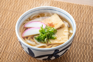 温かいうどん