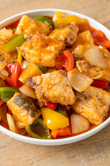 fish stew with tomato and pepper