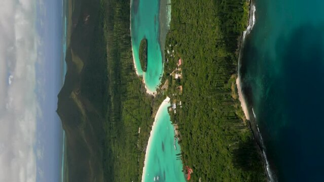 Vertical aerial parallax over Kuto Peninsula, Kuto and Kanumera Bays, Isle of Pines.