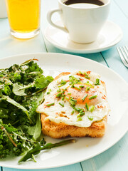 Egg toasts with salad