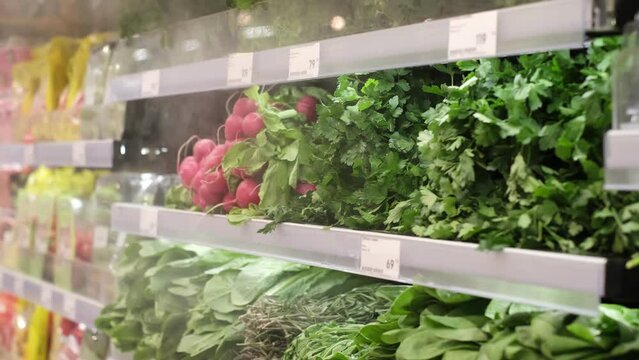 automatic steam treatment system that maintains the freshness and longevity of herbs and greens like radish, lettuce, parsley. technology is changing the way we preserve fresh produce in supermarkets.