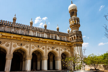 Obraz premium Exterior of the Great Mosque, Qutub Shahi Tombs, Hyderabad, Telangana, India, Asia