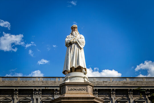 Monument of Leonardo Da Vinci on Piazza Della Scala in Milan, Italy. Built in 1872, sculptor Pietro Magni. The Master and his favorite apprentices.	