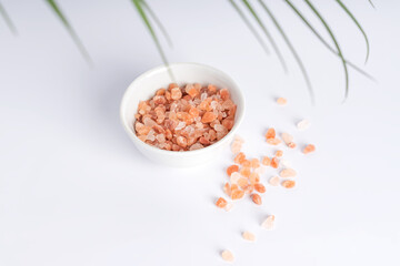 Fototapeta na wymiar Pink salt from the Himalayas. Healthy food or skin care concept.
