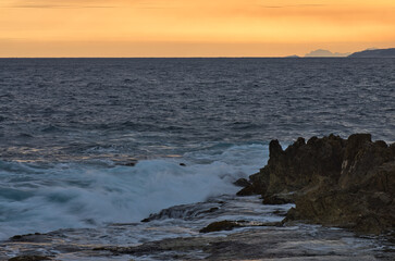 Méditerranée, crépuscule vers Monaco