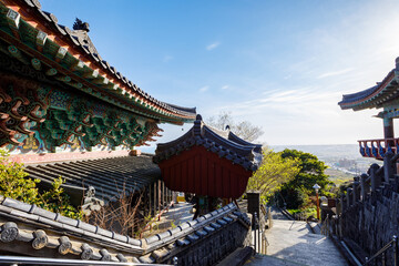 Obraz premium Sanbangsan Mountain temple at Jeju Island South Korea.