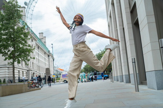 Happy jumping at London Eye 
