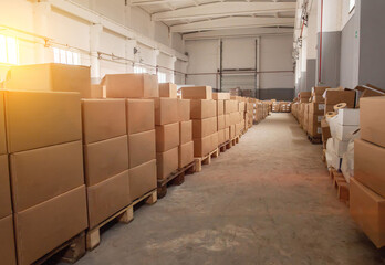 Many boxes of warehouse products are stored in the warehouse. The concept of renting a warehouse...