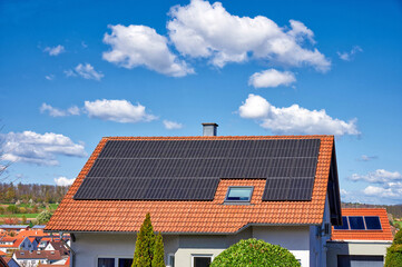 Nutzung der Solarenergie auf Wohnhäusern