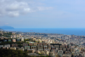 Fototapeta na wymiar urban panorama of Genoa Italy