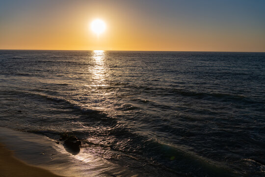 seascape at sunset with waves. photo of seascape at sunset horizon. seascape at sunset.
