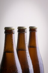 冷えた瓶ビール　bottled beer