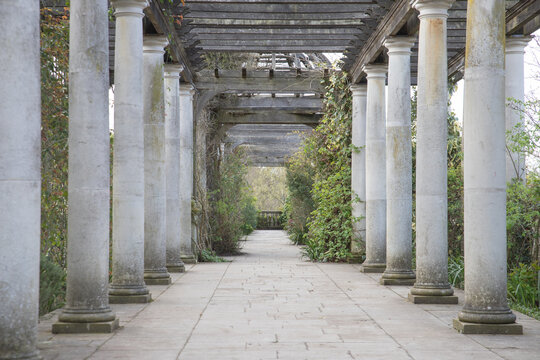 The Hill Garden & Pergola Park in London