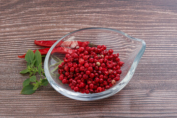 Red pepper seeds in the bowl