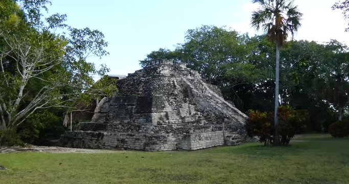 Temple of Las Vasijas ("the vessels") at Chacchoben, Mayan archeological site, Quintana Roo, Mexico.
