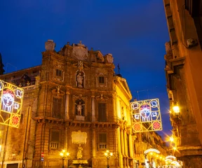 Fotobehang Building of the Quattro Canti square at sunset, Palermo © bepsphoto